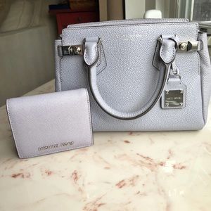 Henri bendel mini bag